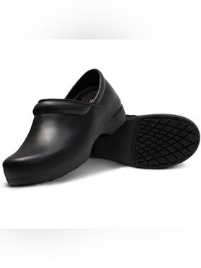 Anywear Unisex Guardian Angel Black Slip-On Work Loafers for Nurses